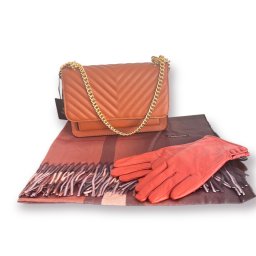 Set Geanta Elegance, Manusi Piele Naturala si Esarfa Casmir Lady