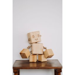 Jucarie Robot din Lemn