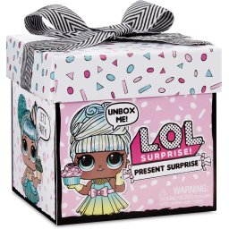Papusa LOL 570660E7C - Present Surprise, Papusa cu 8 surprize