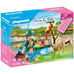 Playmobil Family Fun PM70295 - Set Cadou Zoo Fetita si Animale #70295