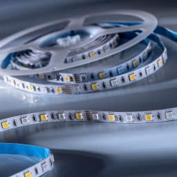 LumiFlex-RGBW-1080 ECO LED Strip RGB-White CRI70+ 3000K 1000lm 1000lm 12V 60 LED-uri/m Bobină de 5m