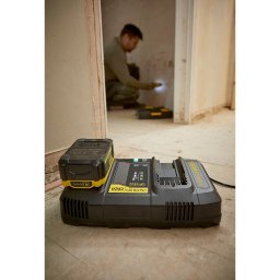 Incarcator dual-port 18V, Stanley Fatmax V20, SFMCB24, 4.0 Ah
