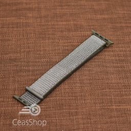 Curea tesatura tip NATO pentru Apple Watch olive inchis - 42mm