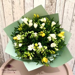 Buchet 25 frezii
