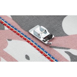Piciorus pentru cusut snururi Brother F024N