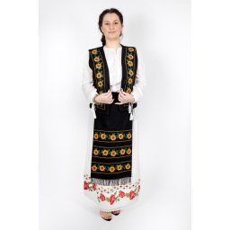 Costum Traditional Vesta si 2 Fote brodate cu model traditional 6