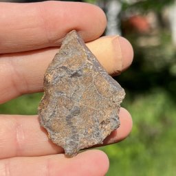 Chihlimbar din Indonezia, cristal natural unicat, A15