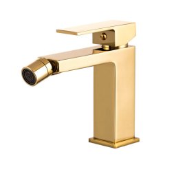 Baterie bideu aurie Cube, pipa fixa cu aerator, monocomanda, finisaj auriu lucios
