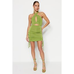 Rochie de seară elegantă Trendyol Green Fitted Window/Cut Out