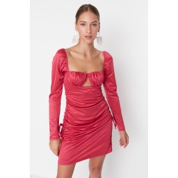 Rochie de seara fucsia trendyol cu draperie din satin detaliat