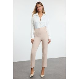 Pantaloni dama, Trendyol