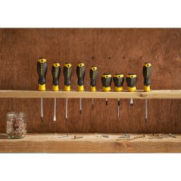 Stanley STHT16152-0, surubelnita Cushion Grip cu varful drept si lungimea tijei de 75mm, 3.5x0.6mm
