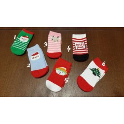 Sosetele flausate pentru bebelusi - Christmas