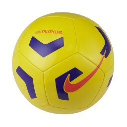 Minge Nike Pitch Training