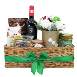 Cos cadou Craciun - Plugusorul Romanesc, 9 produse naturale - ILIF312019