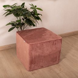 Taburet, otoman din catifea Hiko Comfy somon cu burete ferm 50x50cm cu inaltime 40cm