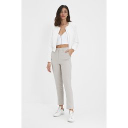 Pantaloni dama, Trendyol Basic