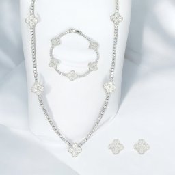 Cadou de Craciun Set Colier, Cercei si Bratara Tennis Trifoi