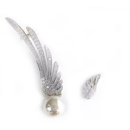 Cercei Borealy Asimetrical Wings