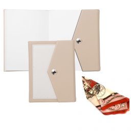 Set Pink Agenda Cacharel si Esarfa Matase Borealy