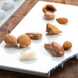 Forma Silicon Gourmand Migdale 3.4 x 2.1 x H 1.1 cm, 30 cavitati