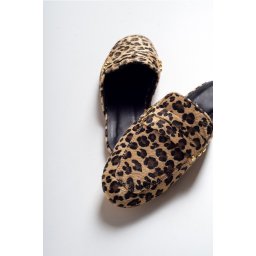 Papuci de damă cu imprimeu leopard