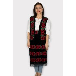 SET Traditional Catifea - Vesta, brau si 2 Fote