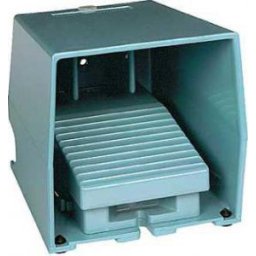 Comutator Tip Pedala Cu Capac,2Ni2Nd