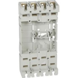 Dpx3 250 Prises Base 4P 421043