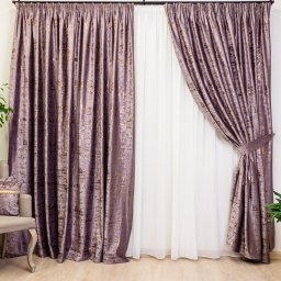 Set 2 draperii Hiko COMFY IMPERIAL catifea plina, imprimata, roz murdar, cu rejansa