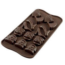 Forma Silicon pentru Bomboane Praline si Ciocolata Silikomart Fashion 4.1 x 3 x H 1.2 cm, 8 ml, 14 cavitati (SCG14)