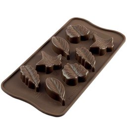 Forma Silicon pentru Bomboane Praline si Ciocolata Silikomart Natura 5.1 x 2.3 x H 1.45 cm, 10 ml, 8 cavitati (SCG10)