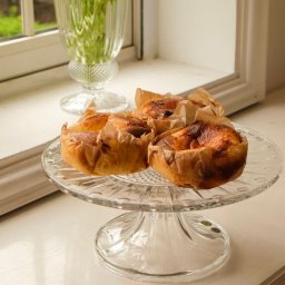 Platou Tort Cristal Bohemia Windsor 30.5 cm cu Picior