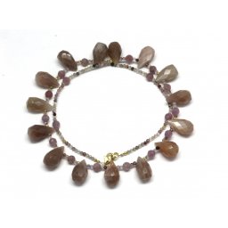 Colier Piatra Lunii Piersica cu Safir - Cuart Capsuna Rotund Briolete Fatetate - 7-10 x 15-17 mm - Accesorii GF
