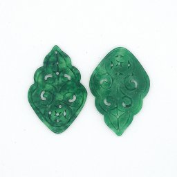 Pandantiv Jad Alb Colorat Sculptat - 42 x 28 x 2 mm - 1 Buc