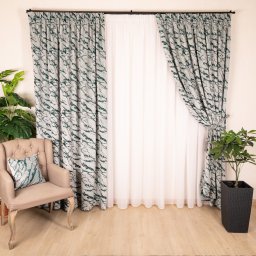 Set 3 piese Hiko, doua draperii Chenille verde si perdea Ana voal, cu rejansa