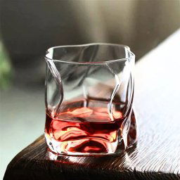 Pahar whiskey Wave