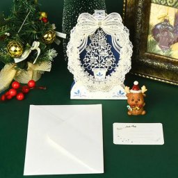 Felicitare de Craciun 3D cu Design Dantelat