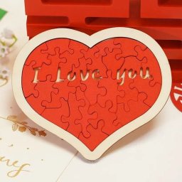 Puzzle 3D din lemn Inimioara