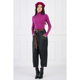 Pantaloni din piele ecologica negri cu buzunare si curea in talie