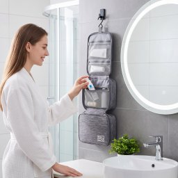 Organizator de cosmetice pentru calatorie