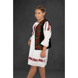 Vesta traditionala fetite Minodora