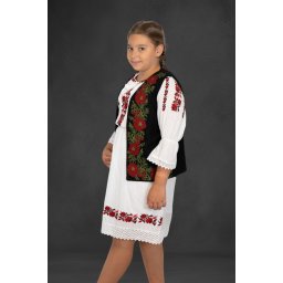 Vesta traditionala fetite Minodora