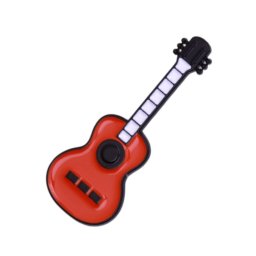 Martisor Brosa Chitara Acustica
