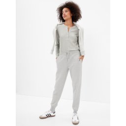 Pantaloni sport pentru femei GAP - gri deschis