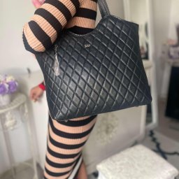 Geantă Zea Shopper Mod 300n Negru – Geantă Tote din Piele Naturală, Lucrată Manual, Matlasată