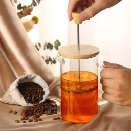 Infuzor cu capac din lemn 1000 ml
