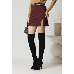 Fusta scurta casual din viscoza burgundy cu crepeu si curea in talie
