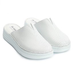 Saboti piele naturala 7011 alb