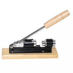 Spargator de nuci KINGHOFF, Constructie durabila, Inox/Lemn